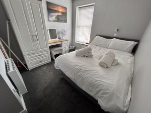 Photo 9- click for photo gallery